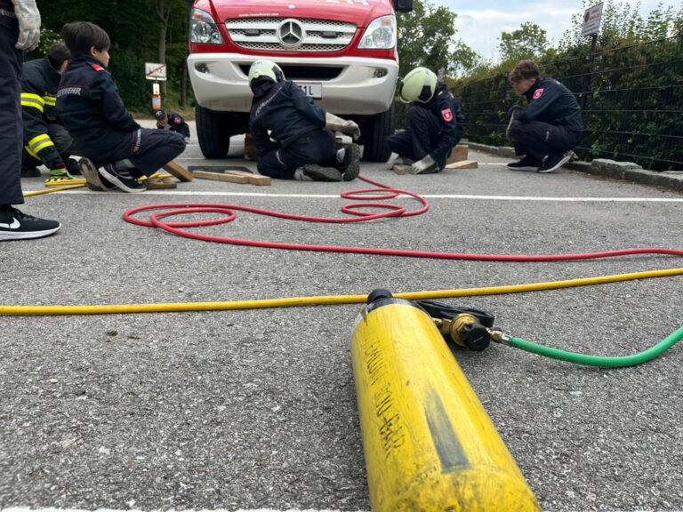 Jugendübung mit Hebekissen
